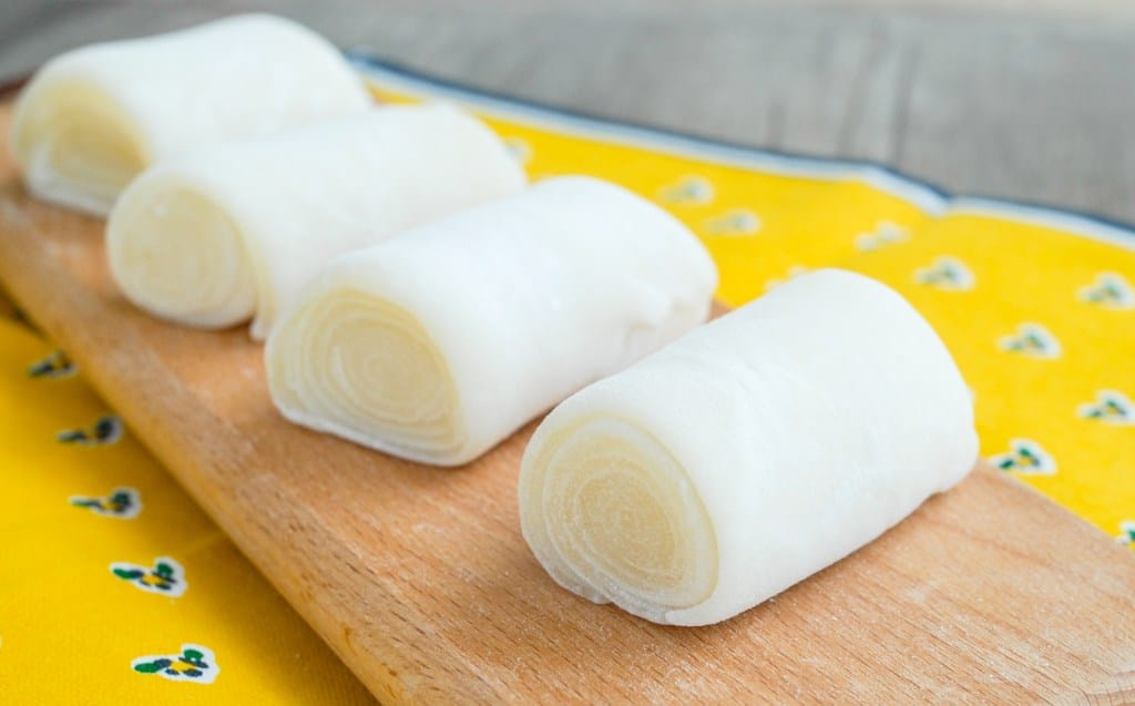 banana mochi rolls dessert